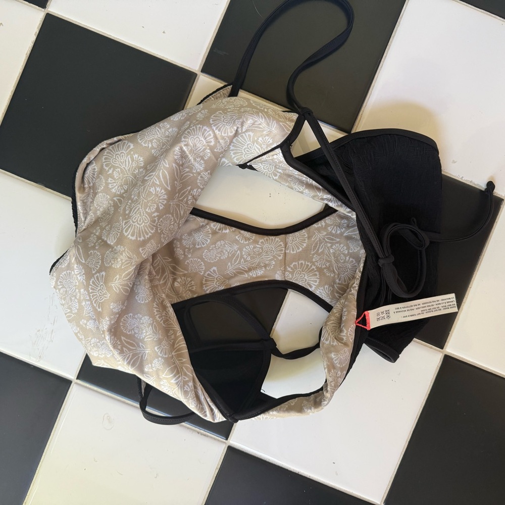 Free-est Amber One-Piece Swimsuit - Picture 4 of 4